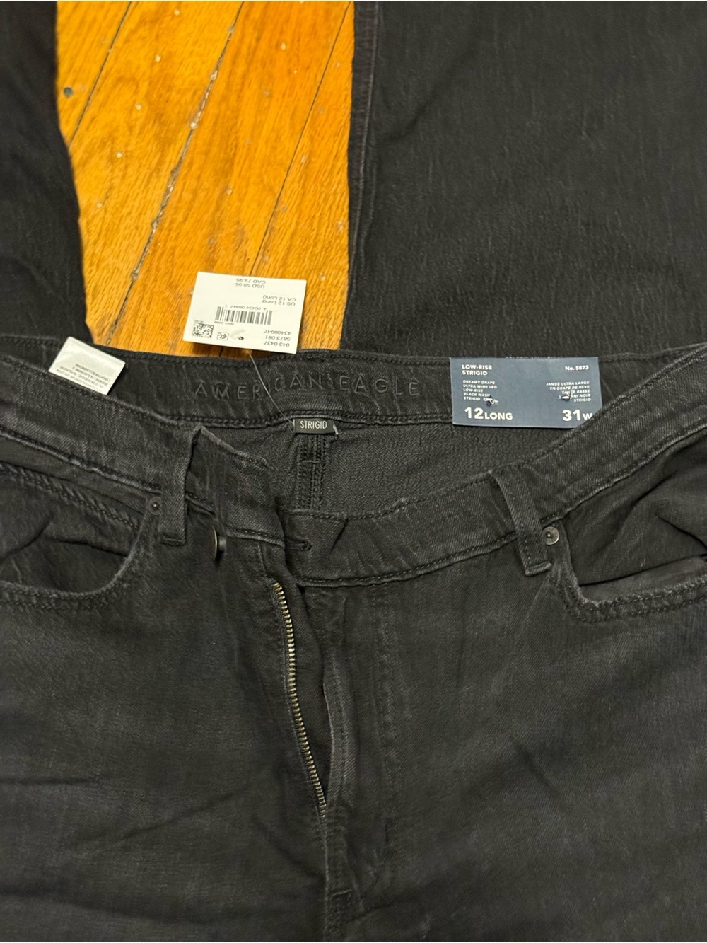 American Eagle Outfitters Women’s Black Slim Jeans - 12 Long / 31 Waist
Wide leg